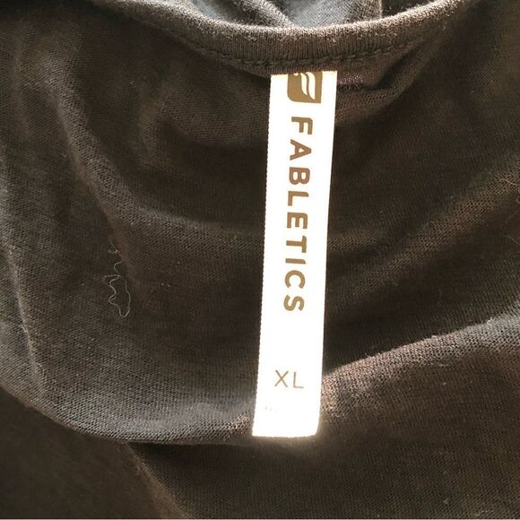 Fabletics Black Key Tee - Picture 5 of 6